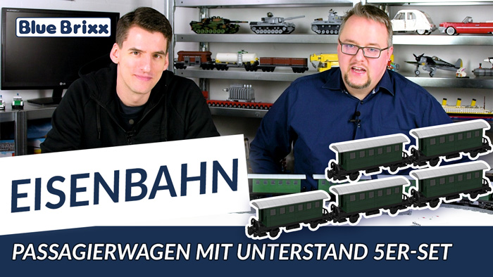 Youtube: Passagierwagen mit Unterstand im 5erset von BlueBrixx - gebaut vom Helden der Steine!