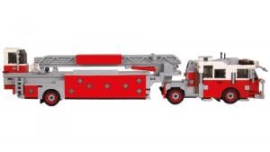 Seagrave Tiller Ladder red/white