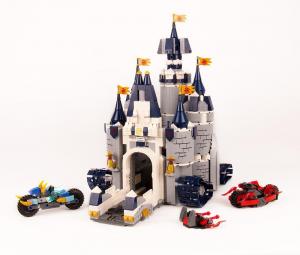 Castle with accessories (without figures)
