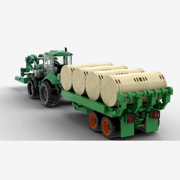 Traktor mit Heuanhänger