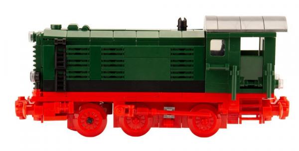 Diesel locomotive V36 green