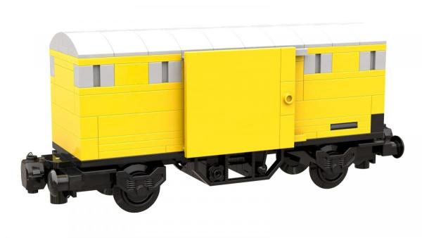 Covered freight car, yellow