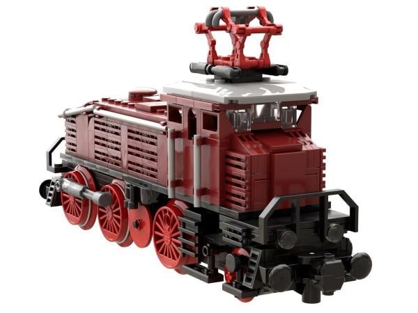 Locomotive BR 160 in dark red