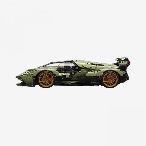 Racing car 