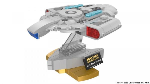 Star Trek USS Defiant NX-74205