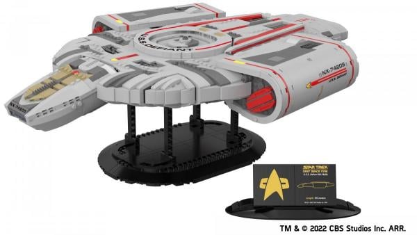 Star Trek USS Defiant NX-74205
