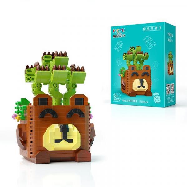 Cactus with Bear Plantpot (diamond blocks)