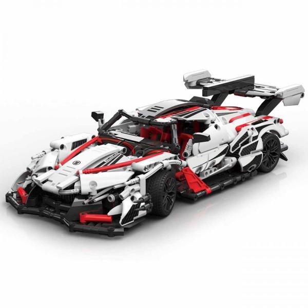 Supersportscar in white/red/black