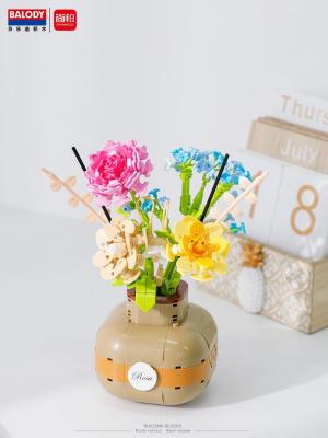 Cut flowers in vase (mini blocks)