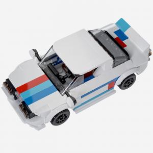 white Sportscar