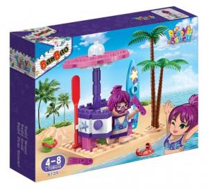Trendy beach, beach bar