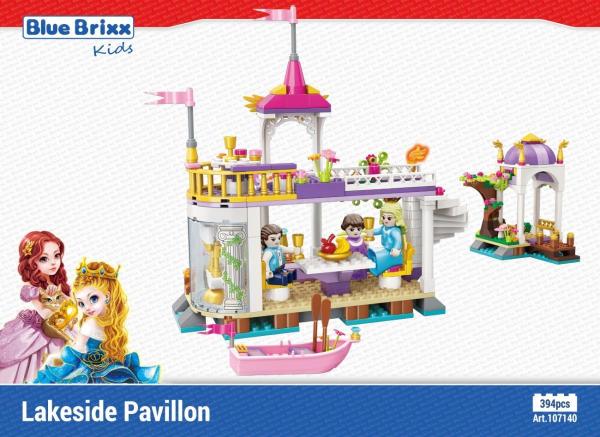 Princess Leah: Lakeside Pavillon