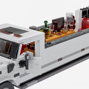 Big US Offroader Partylimousine
