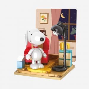 Snoopy entspannt sich zuhause
