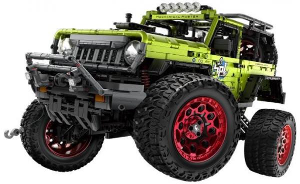 4wd off-road vehicle in lime