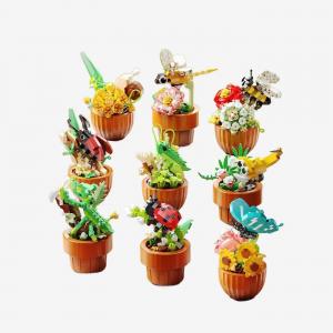 Potted plants with insects (diamond blocks)