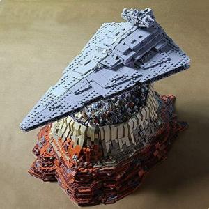 Blockade spacecraft over desert city