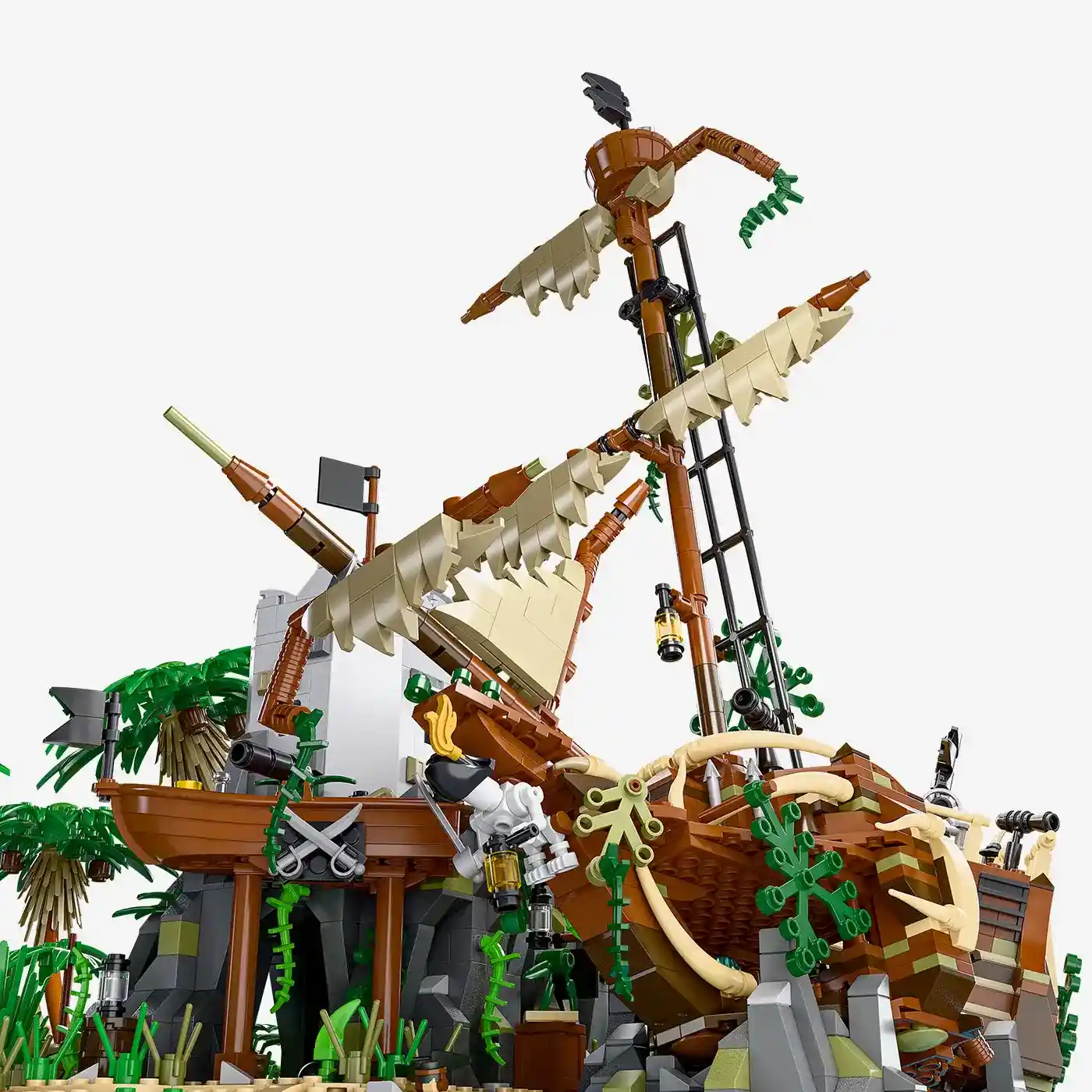 Buy Treasure Coast Legends: Reef Outpost online | BlueBrixx