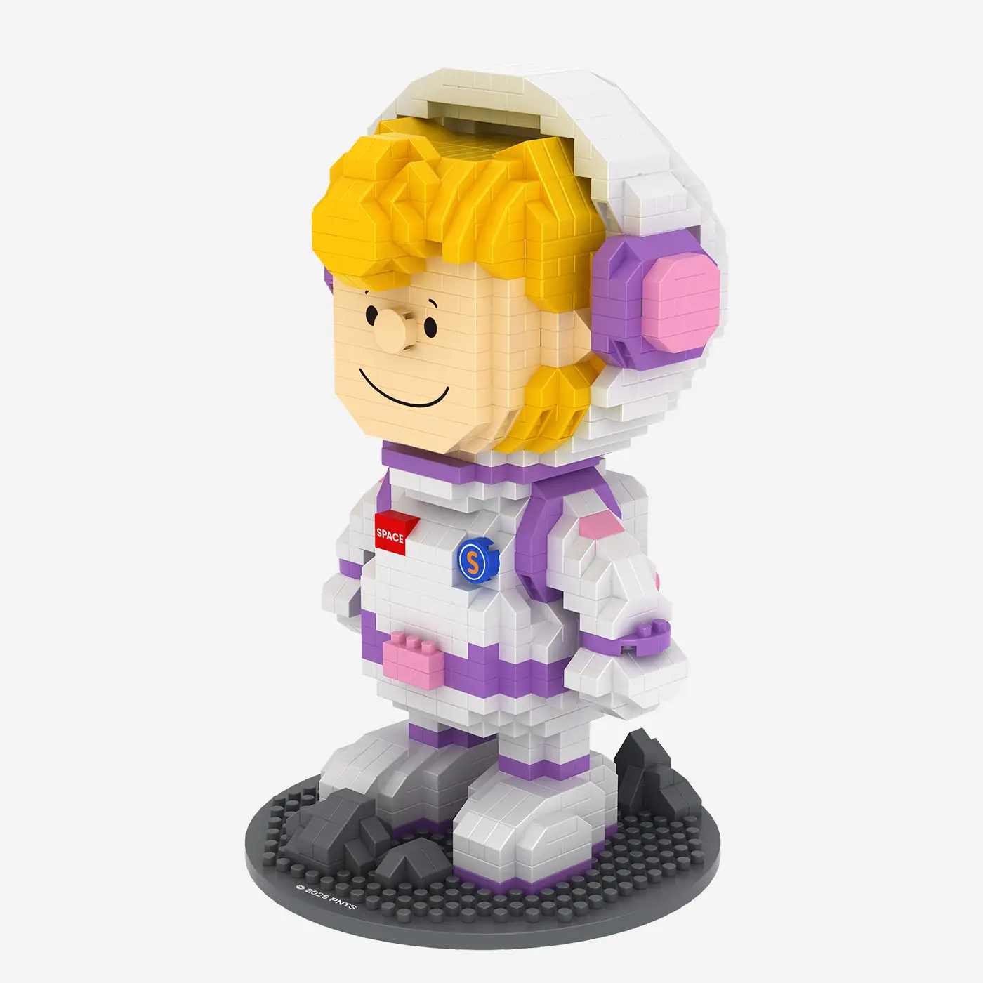 Astronaut Sally (diamond blocks)