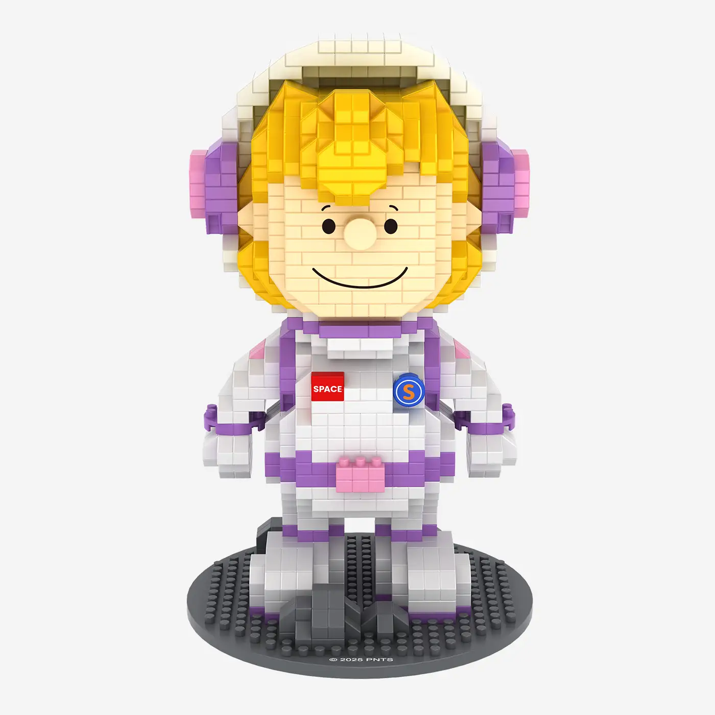 Astronaut Sally (diamond blocks)